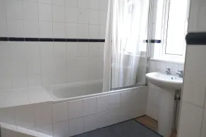 81a Lynton Road Acton London  - Image 4