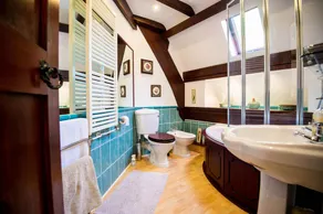 Unique historic school‑house conversion with log burner - Image 2