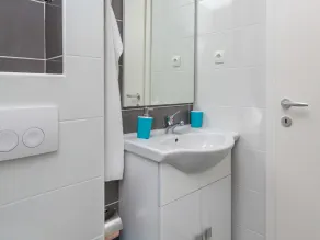 Beautiful Apartment in Between Split and Trogir - Image 5