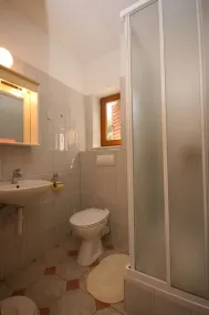 Apartamento de una habitación en la playa Mandre, Pag (A-6518-c) - Image 2