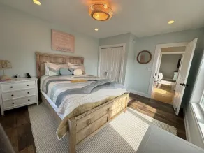 Luxury 7 Bedroom Family Beach house, Steps to Beach, Hot Tub, Sleeps 22, Parking - Image 4