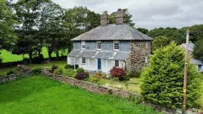Beautiful Grade II listed Rectory in the Snowdonia National Park. - Image 3