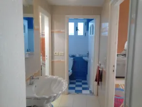 Wohnung in Luxus-Villa - Image 2