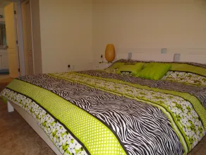 Beautiful holiday home with private swimming pool suitable for 6 people - Image 4