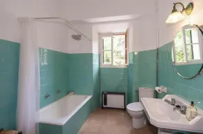 Schöne Villa in einer spektakulären Umgebung in Orient. 12 Personen - Image 2