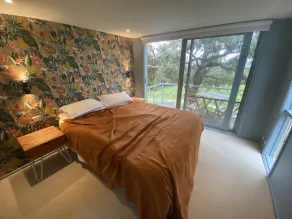 Harry's Cottage Red Hill - Image 4