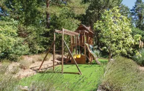 Lovely Home In Callian - Image 2