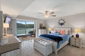 Lakeview Condo, Pools, Patio with Grill, Near PB2 Launch - Image 5