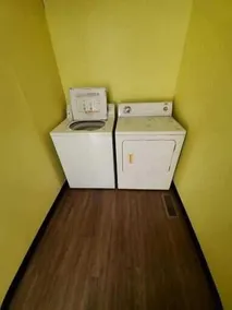 Spacious ATV Retreat House - Image 2