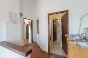 Apartamento para dos personas con terraza y vista al mar Karigador, Novigrad (A-2534-b) - Image 5