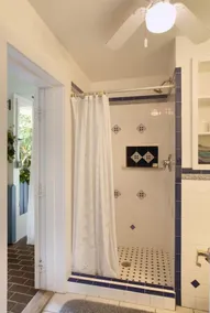 Amelia's Hideaway ~ Skjult Courtyard Villa med privat pool - Image 4