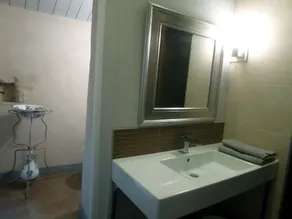 Old house - Image 4