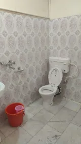 HGRD Guest House & Restaurant - Image 2