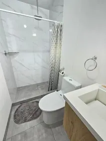 Askha Home Apartment - Image 5
