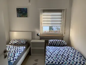 Cosi Apartment 2SZ + balcony, near bathing lake, Alla-Hopp facility, shopping, highway - Image 4
