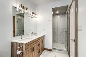 Brand New 7 bdrm Luxury Cottage with Private Beach Access, BBQ,7.5 baths, Hot Tub, Ping Pong Table - Image 4