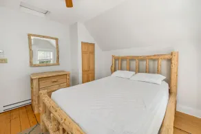 🌟 Lakefront Bliss Awaits – Your Ultimate Getaway! 🏡🌊⛰️ - Image 5