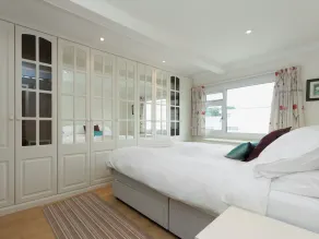 2 bedroom accommodation in 8 Lee Court - Image 5