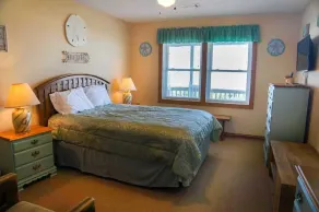 Hobbs Realty - “Sea Witch Cottage” | Beautiful Ocean Home w/ Stunning Panoramic Views - Image 2