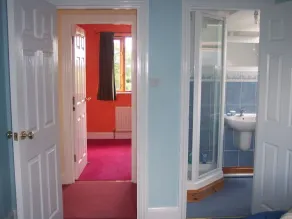 Farmhouse beautiful location rural yet easy access London sleeps up to 24  - Image 4