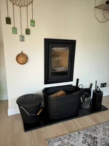 House - Sleeps 6 - Private Garden & Parking - Image 2