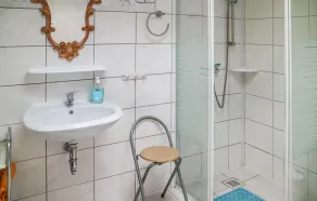 2 Bedroom Gorgeous Apartment In Bandow - Image 3