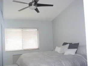 Private nudist resort! New AC & sectional. rent 3 get 1 free. Spring specials - Image 3