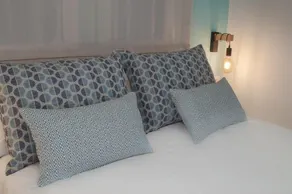 Moderno Piso de 2 Dormitorios con Balcón - Image 5