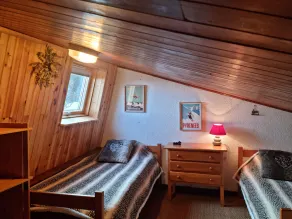 ST LARY T3 duplex apartment - Image 3