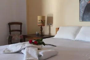 Alonaki House - Image 3