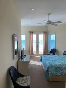 Oceanfront w / pool, 22 marches de la plage - Août, 10% de réduction, réservation directe - Image 5