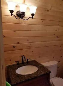 Bear Creek Cabin - Image 5