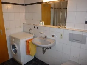 Apartment, 2 rooms, kitchen, bathroom, balcony, WiFi- short walk to the lake - Image 5