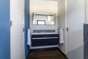 Spectacular designer villa 5 star Luxury 6 Bedroom New - Image 5