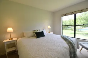 Modern Country Homestead with breathtaking rural views - Image 3