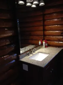 Wöchentliche Vermietung von Cooperstown Dreams Park Log Home - Image 4