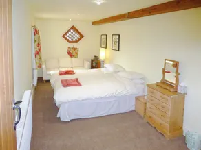 Alojamiento de 2 habitaciones en Gringley-on-the-Hill - Image 2