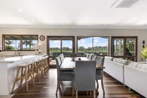 Hinterland heaven: stunning Byron getaway - Image 4