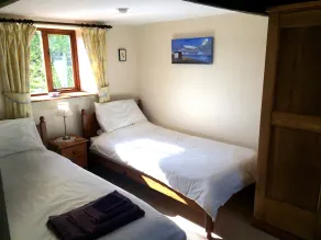 Converted Stone And Timber Barn In Rural Setting On Edge Of Dartmoor - Image 5