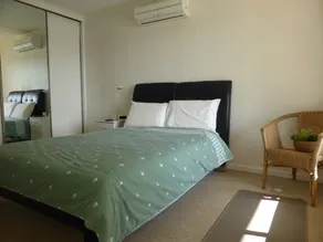 Riverfront Holiday House - Image 4