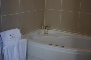 Suite Comtesse - Bienvenue au Château du Perray - Image 3