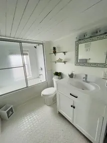 Million Dollar View! Ocean Front, 3 Bedroom Cottage, 15 Min. from St. John's - Image 3