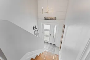 Cheerful & cozy 3 Bedroom Cottage w/Hot tub - Image 2