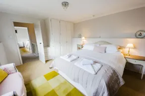 Charmerende sommerhus, 5 minutters gang til stranden, gratis passerer til slottet - Image 2