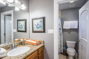 Spacious 7 Bedroom I Walk to the Beach I Pool/Hot Tub Access - Image 5