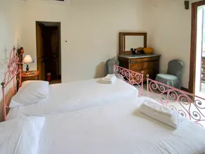 Wonderful private villa for 11 guests with WIFI, TV, terrace and pets allowed - Image 5