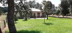 Landligt hotel midt i naturen, smuk have, ro, naturlig pool. - Image 2