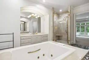 340 Low Oak Woods: $ 300 Beach Gear / Bike Credit, West Beach, Privat Pool - Image 3