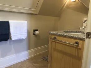 The \"Crash Pad\" Studio Apartment in Downtown Provo - Image 3
