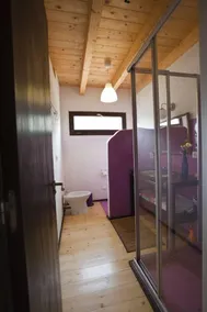 Eco-Villa nedsänkt i en naturpark av vulkaniskt ursprung. - Image 4